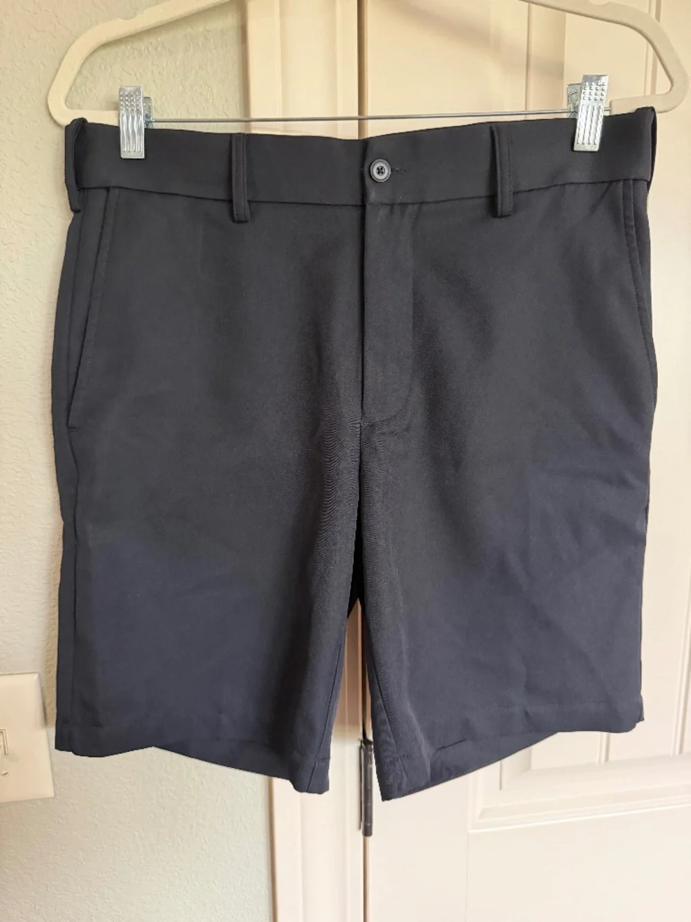 PGA TOUR Men’s Black Golf Shorts Size 32 Performance Stretch